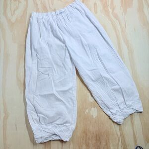 Oh My Gauze White Cotton Gauze Balloon Crop Pants Elastic Waist Lagenlook